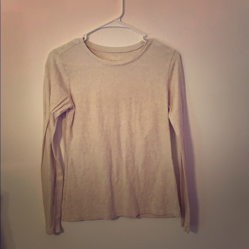 cream long sleeve tee
